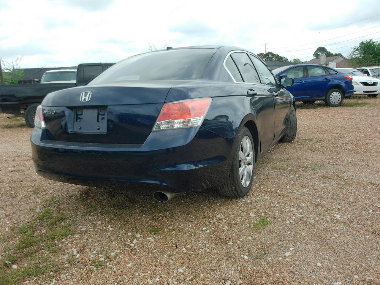 Honda Accord  2010