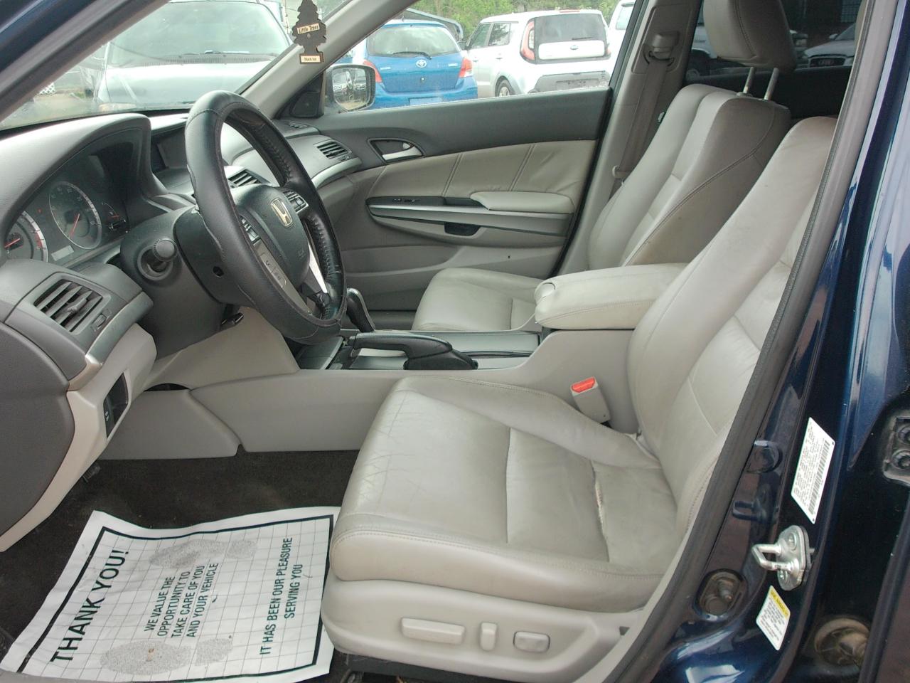 Honda Accord  2010