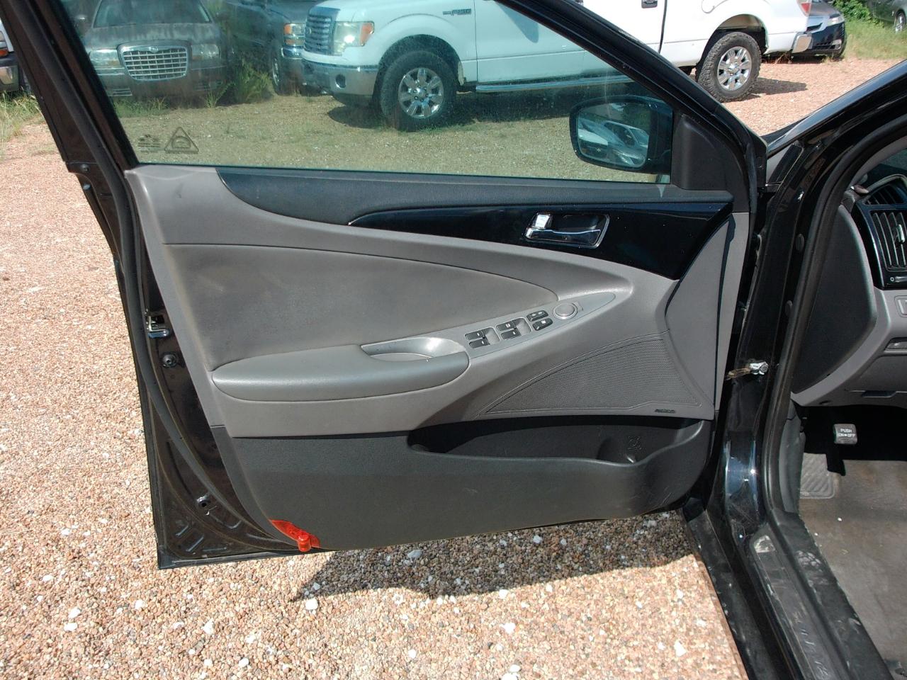 Hyundai Sonata SE 2013