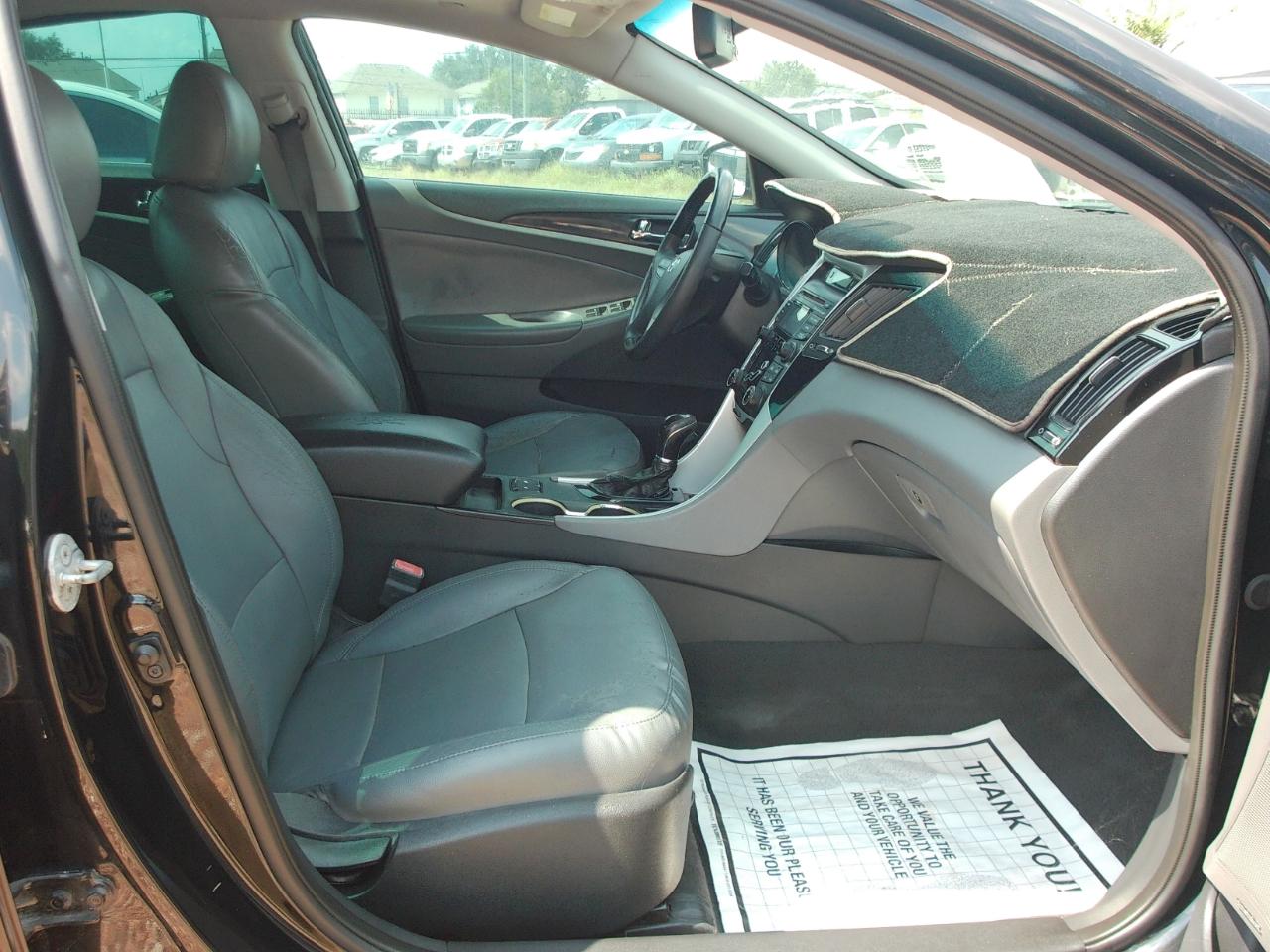 Hyundai Sonata SE 2013