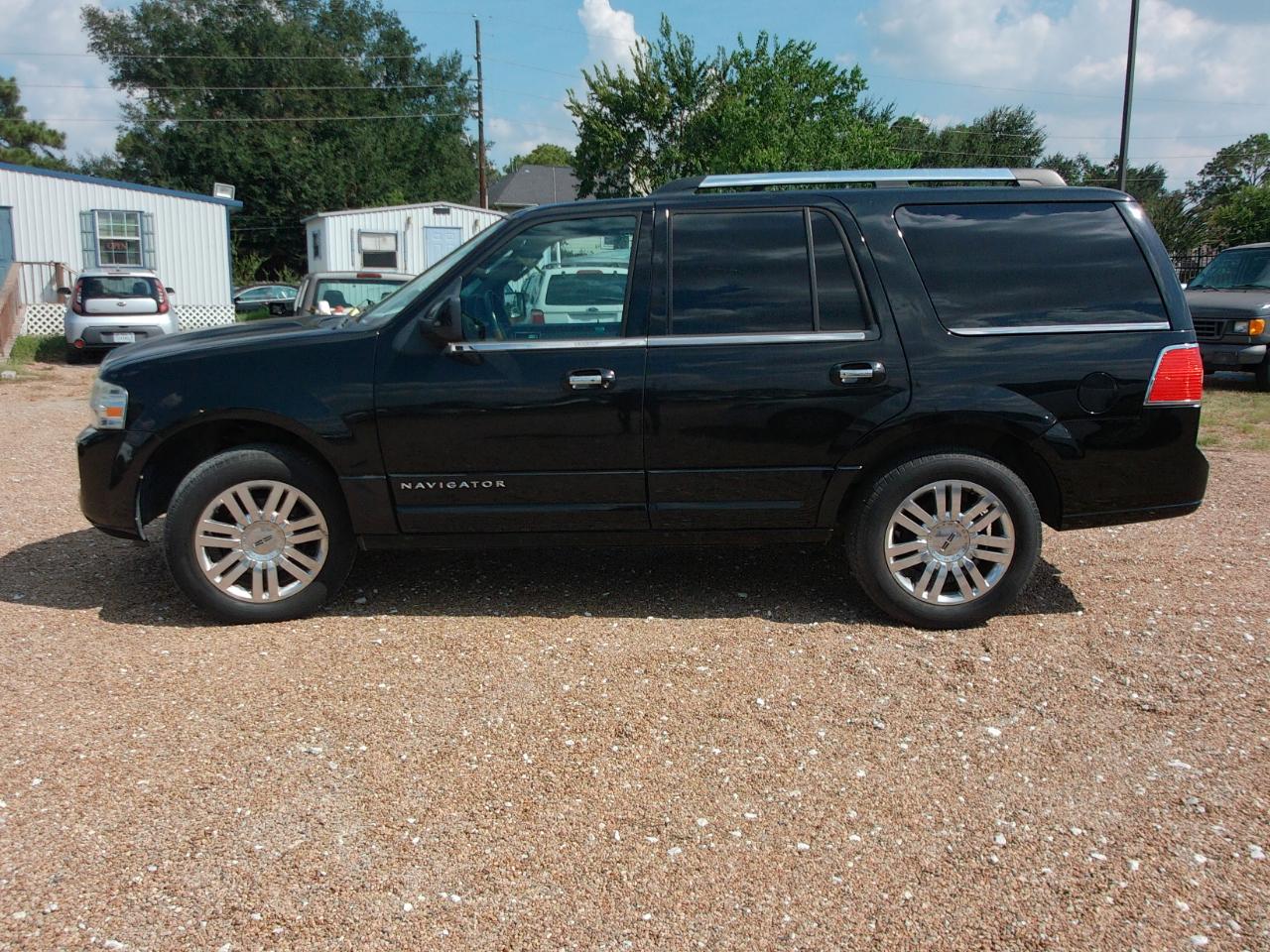 Lincoln Navigator  2011