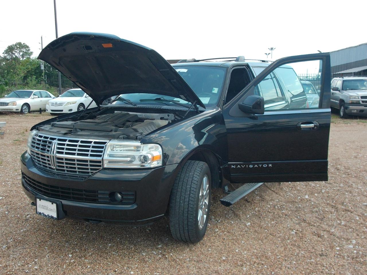 Lincoln Navigator  2011