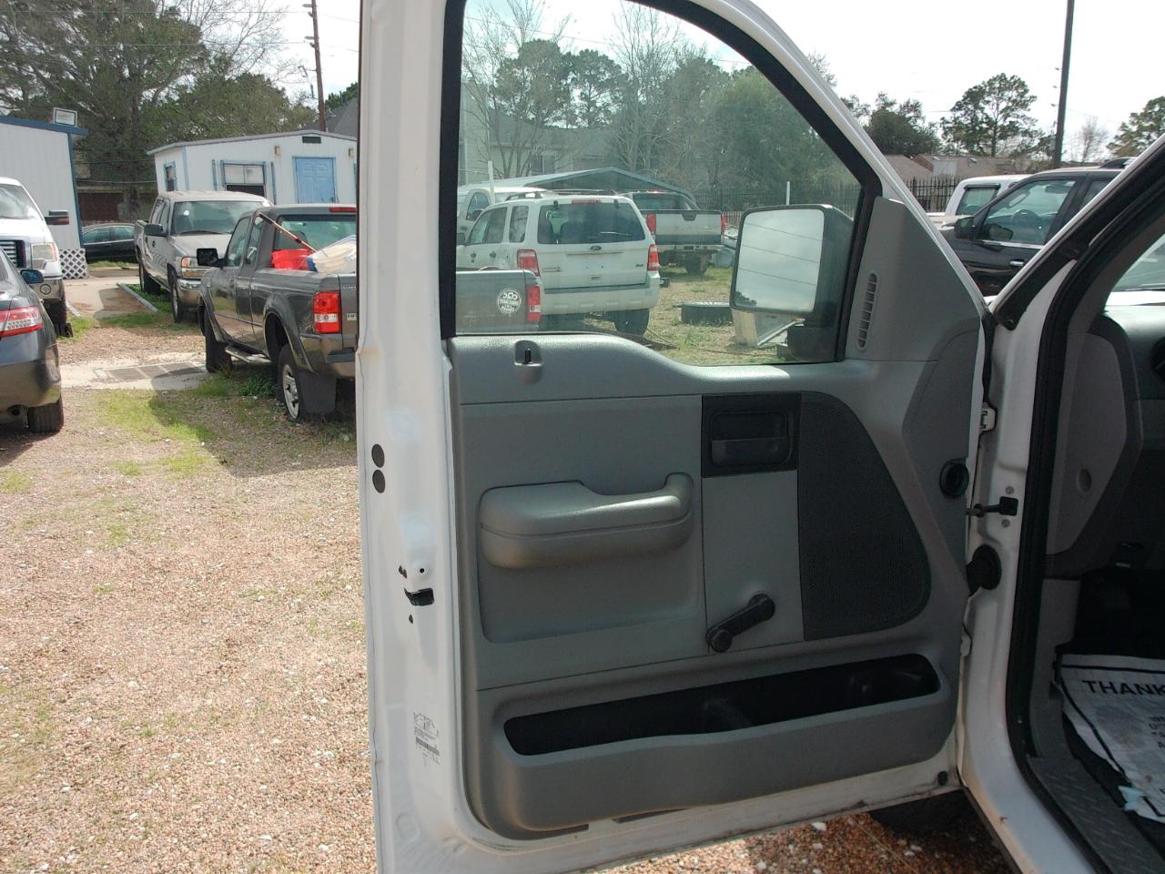 Ford F-150 133" WB 2008