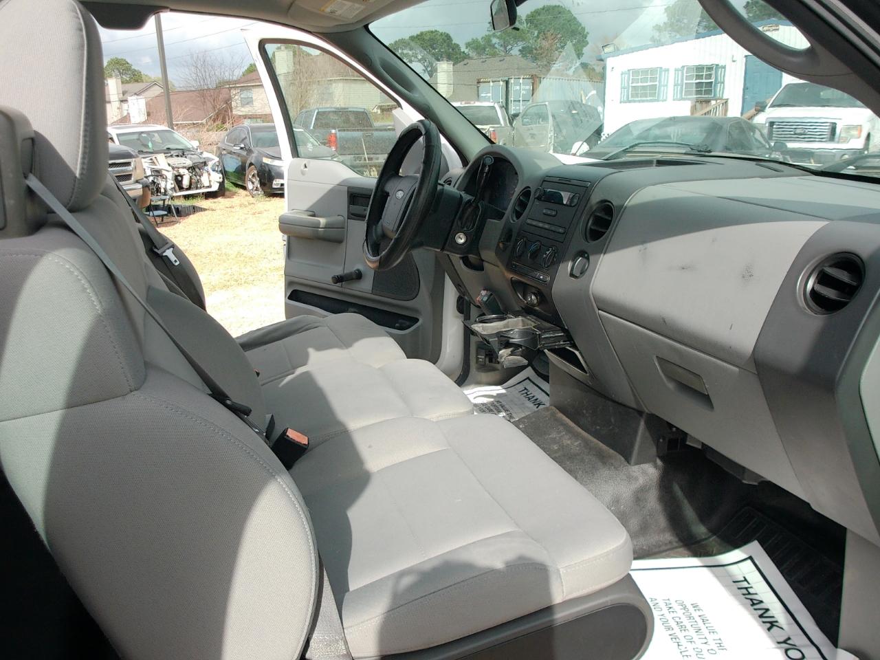 Ford F-150 133" WB 2008