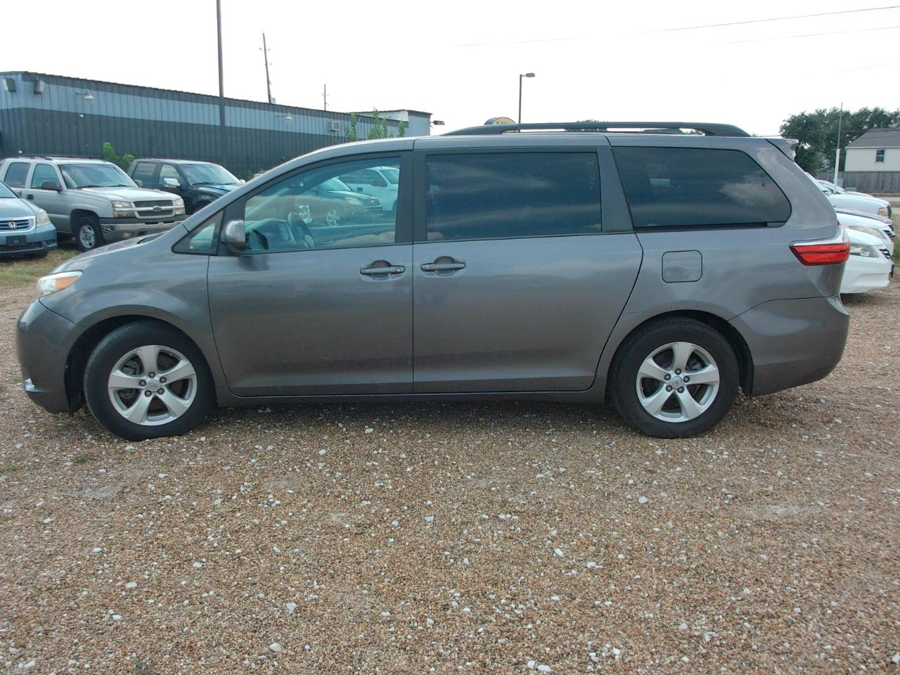 Toyota Sienna  2015