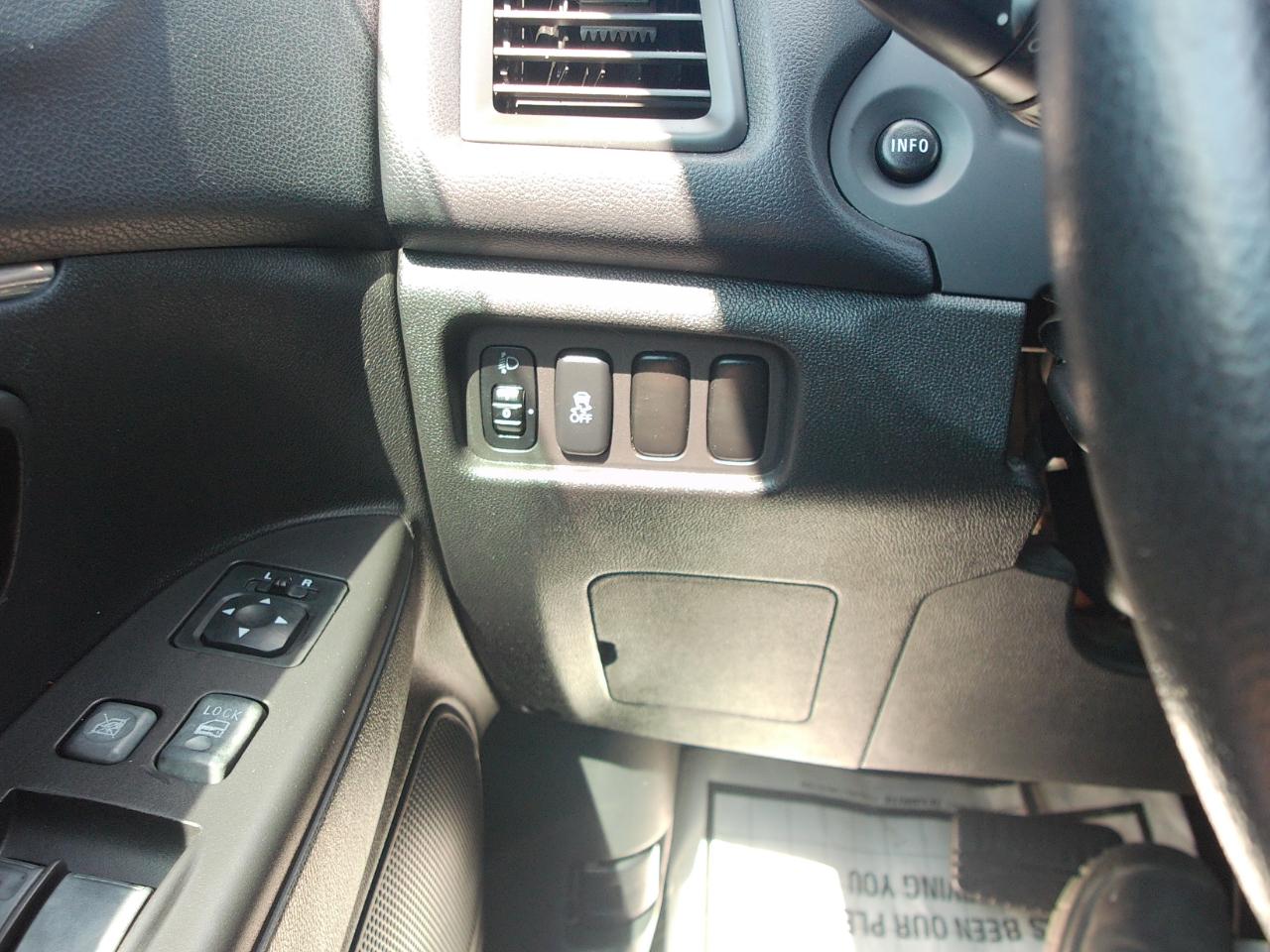 Mitsubishi Outlander Sport  2015