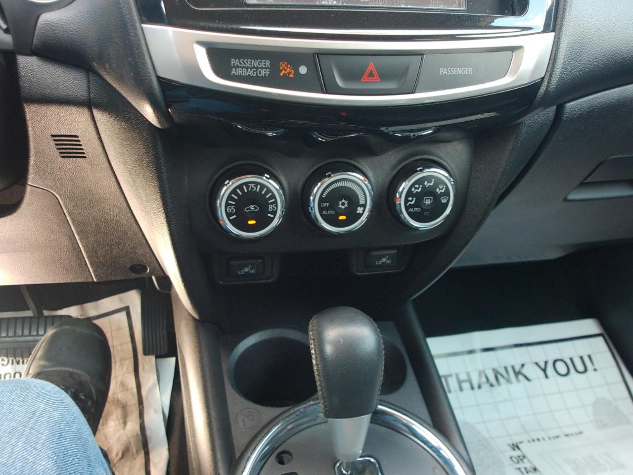 Mitsubishi Outlander Sport  2015