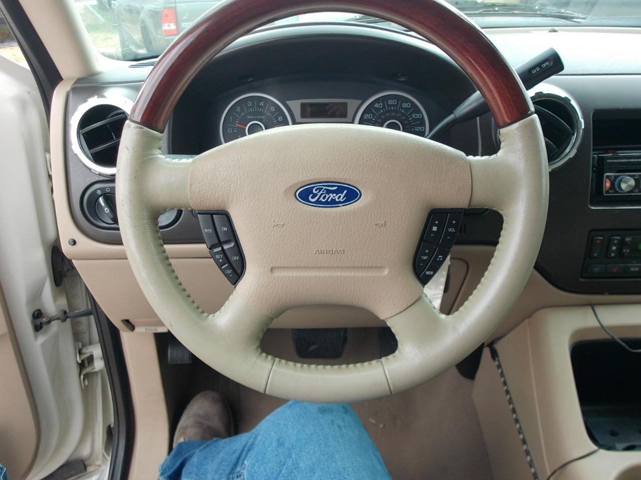 Ford Expedition  2006