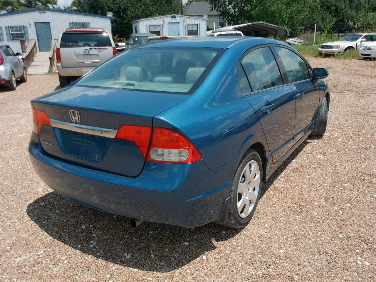 Honda Civic LX 2010