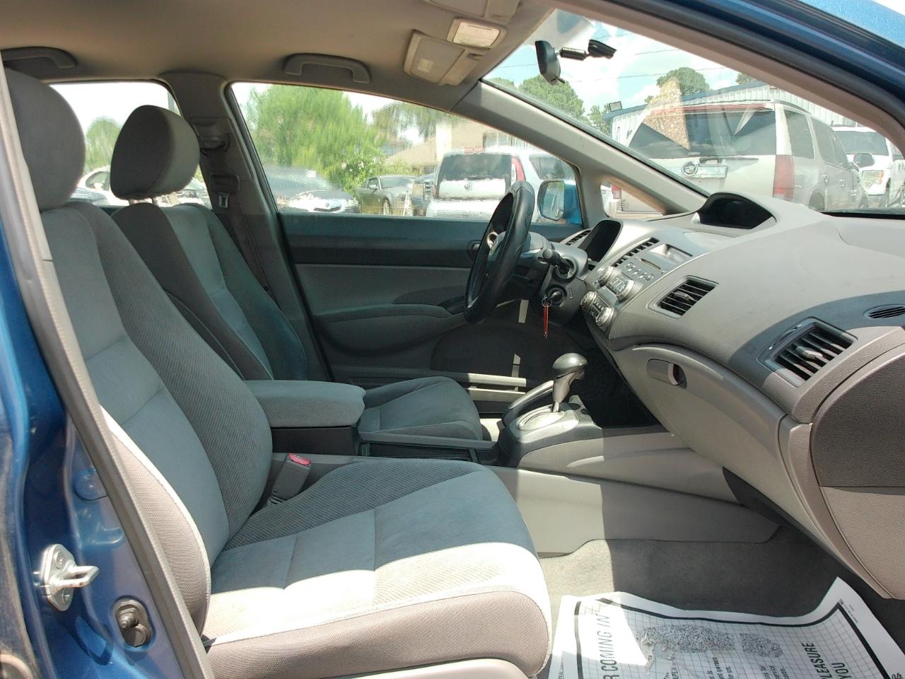 Honda Civic LX 2010