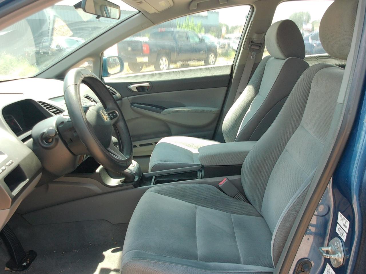 Honda Civic LX 2010