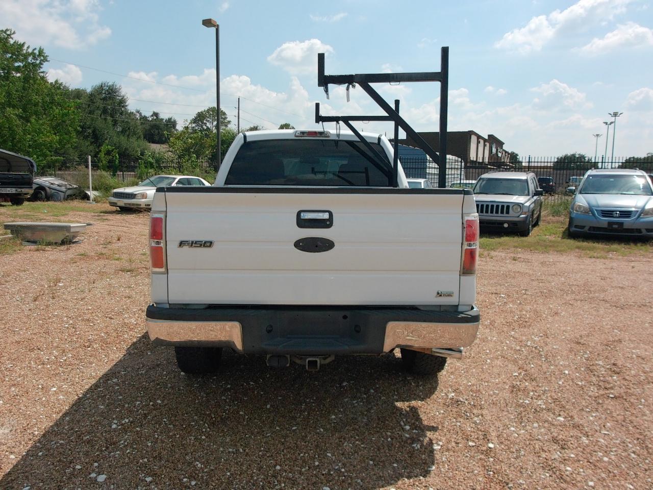 Ford F-150  2010
