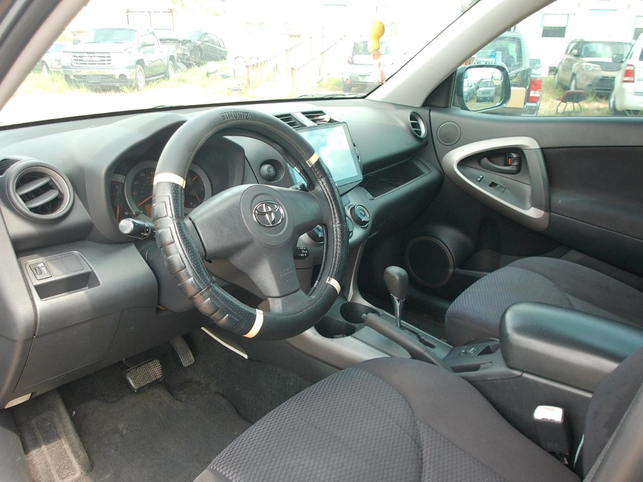 Toyota RAV4  2008