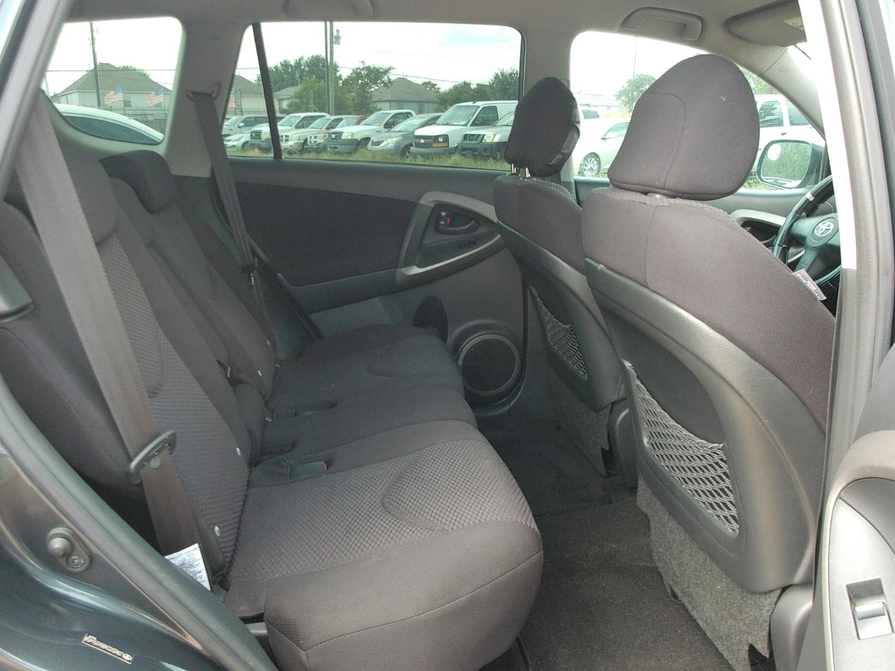 Toyota RAV4  2008
