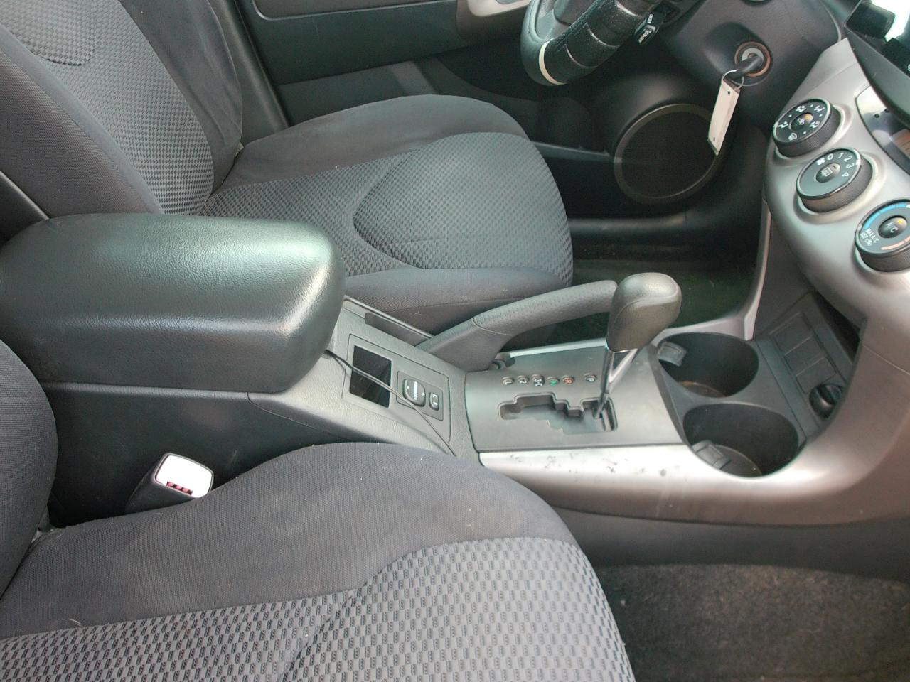Toyota RAV4  2008