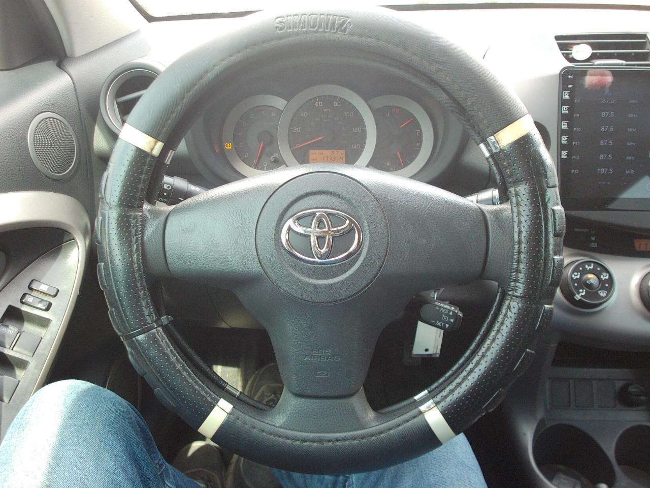 Toyota RAV4  2008