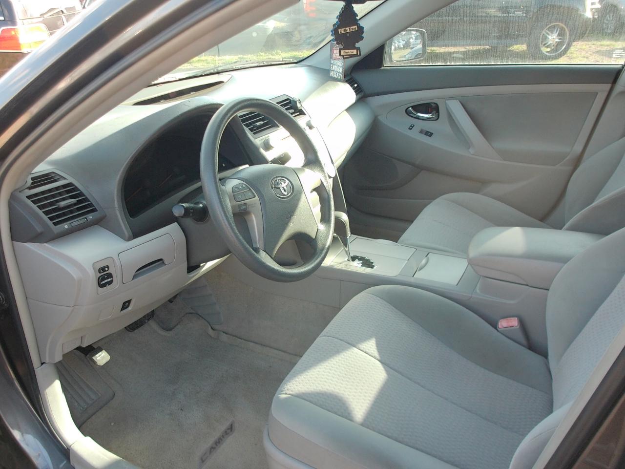 Toyota Camry  2010