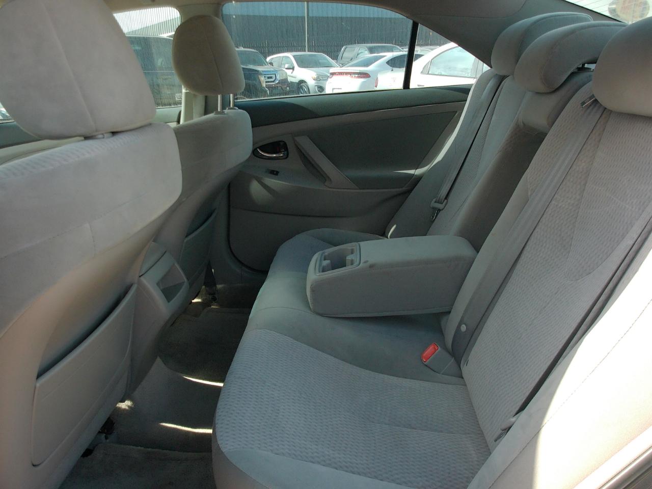 Toyota Camry  2010
