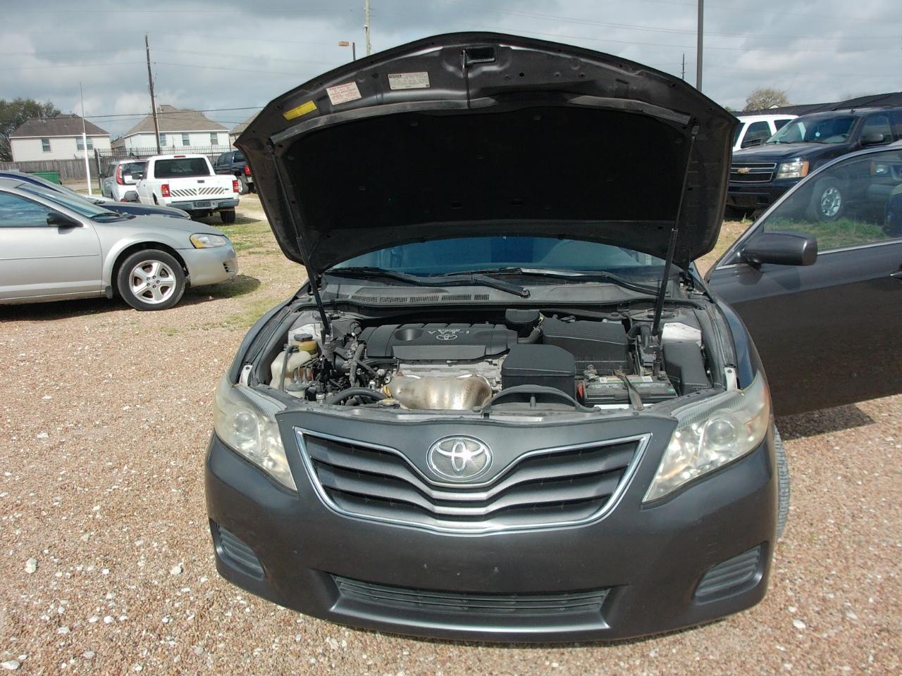 Toyota Camry  2010