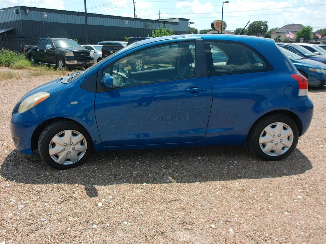 Toyota Yaris  2011
