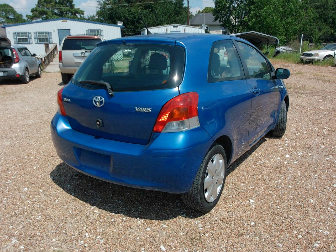 Toyota Yaris  2011