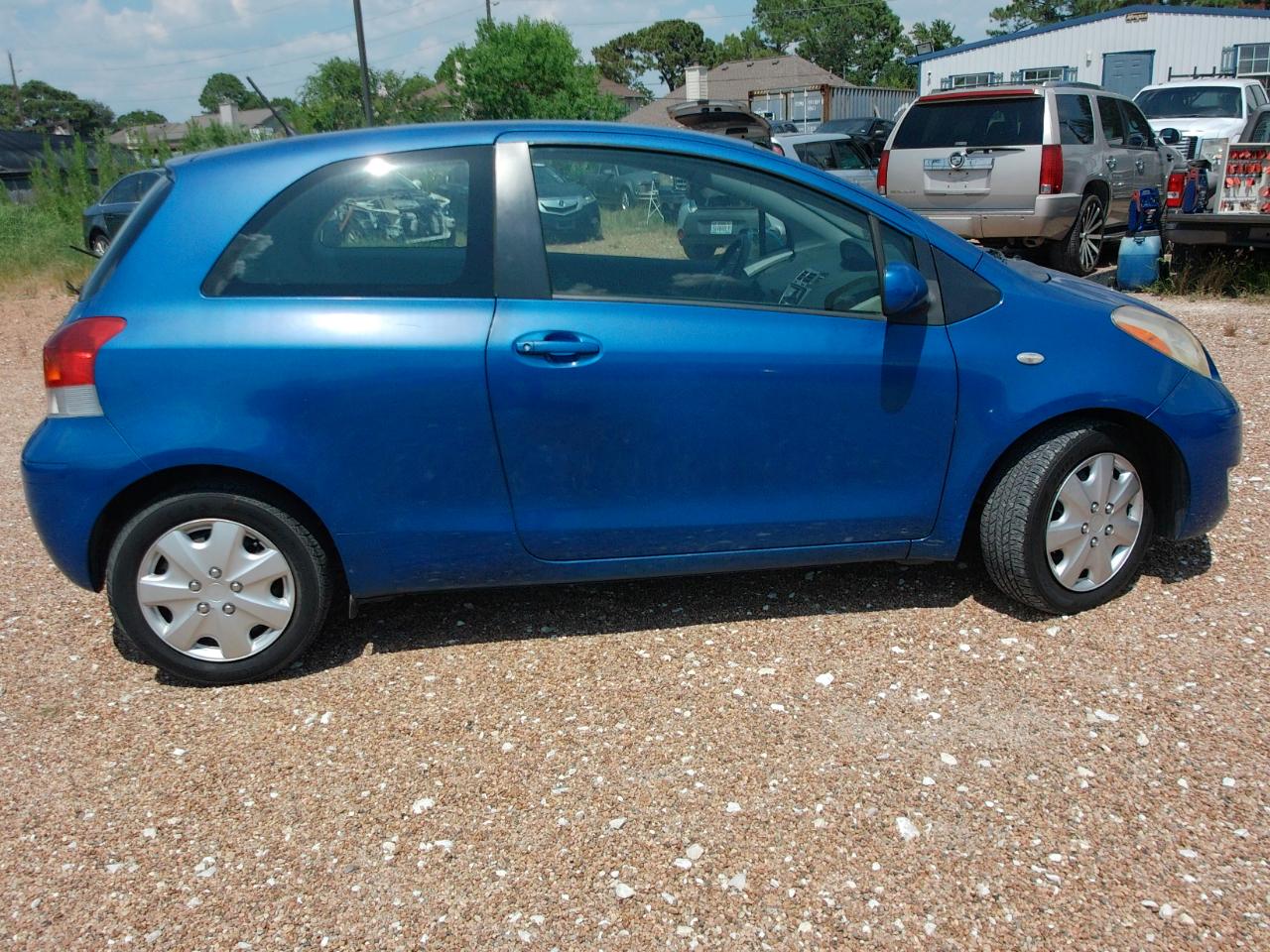 Toyota Yaris  2011