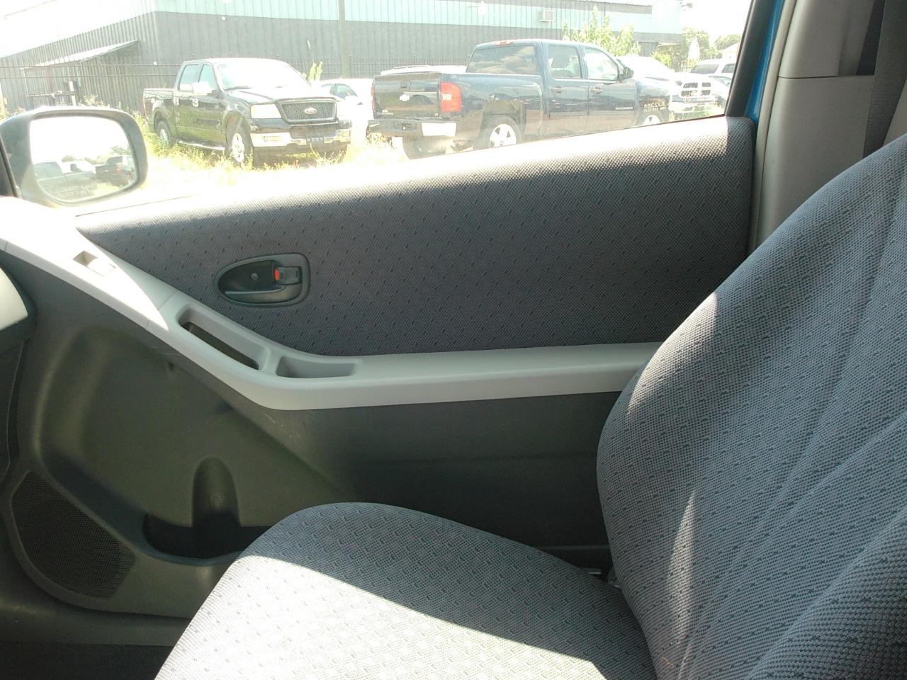 Toyota Yaris  2011