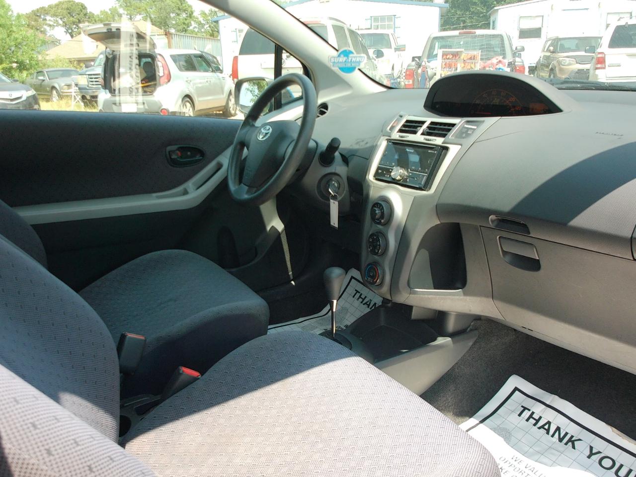 Toyota Yaris  2011