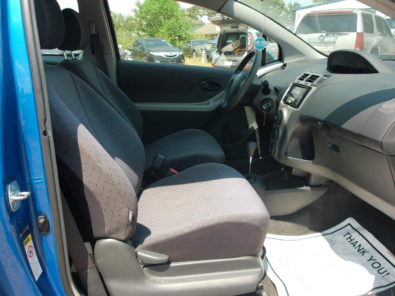 Toyota Yaris  2011