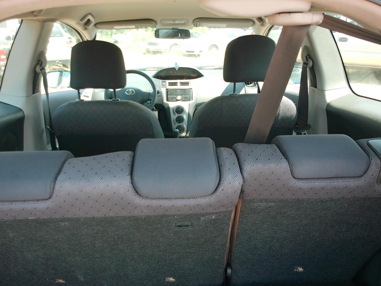 Toyota Yaris  2011