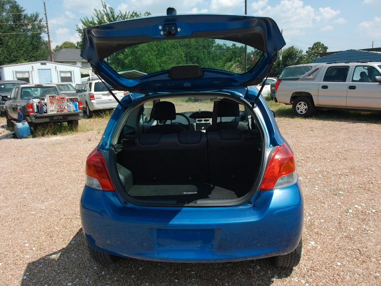 Toyota Yaris  2011