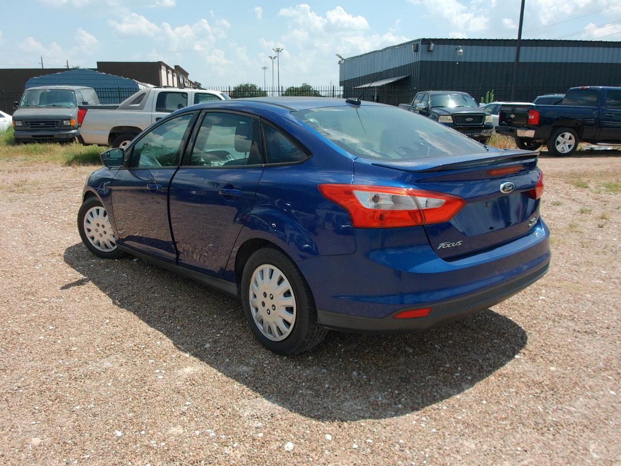 Ford Focus  2012