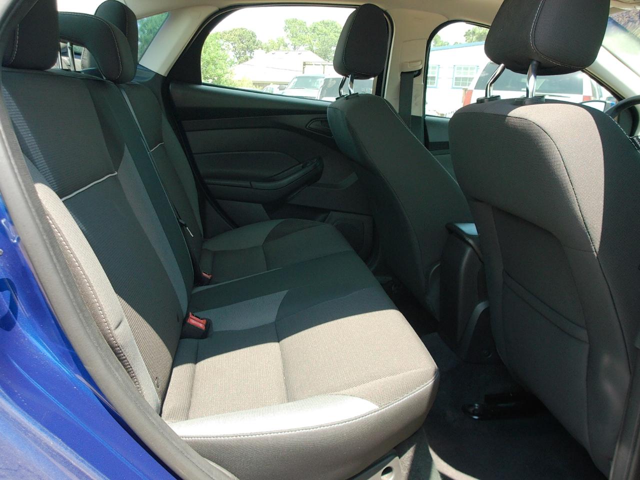 Ford Focus  2012