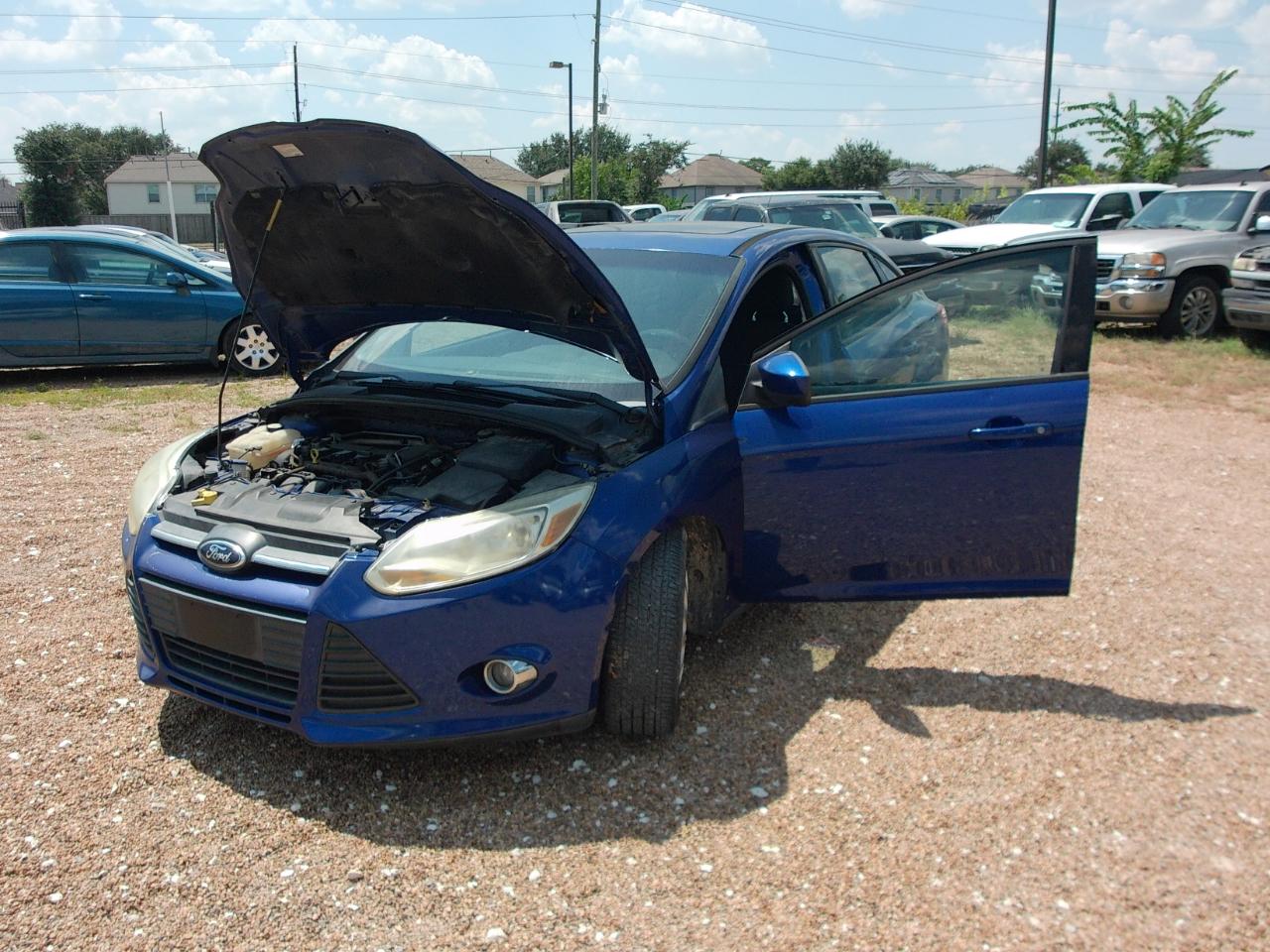 Ford Focus  2012
