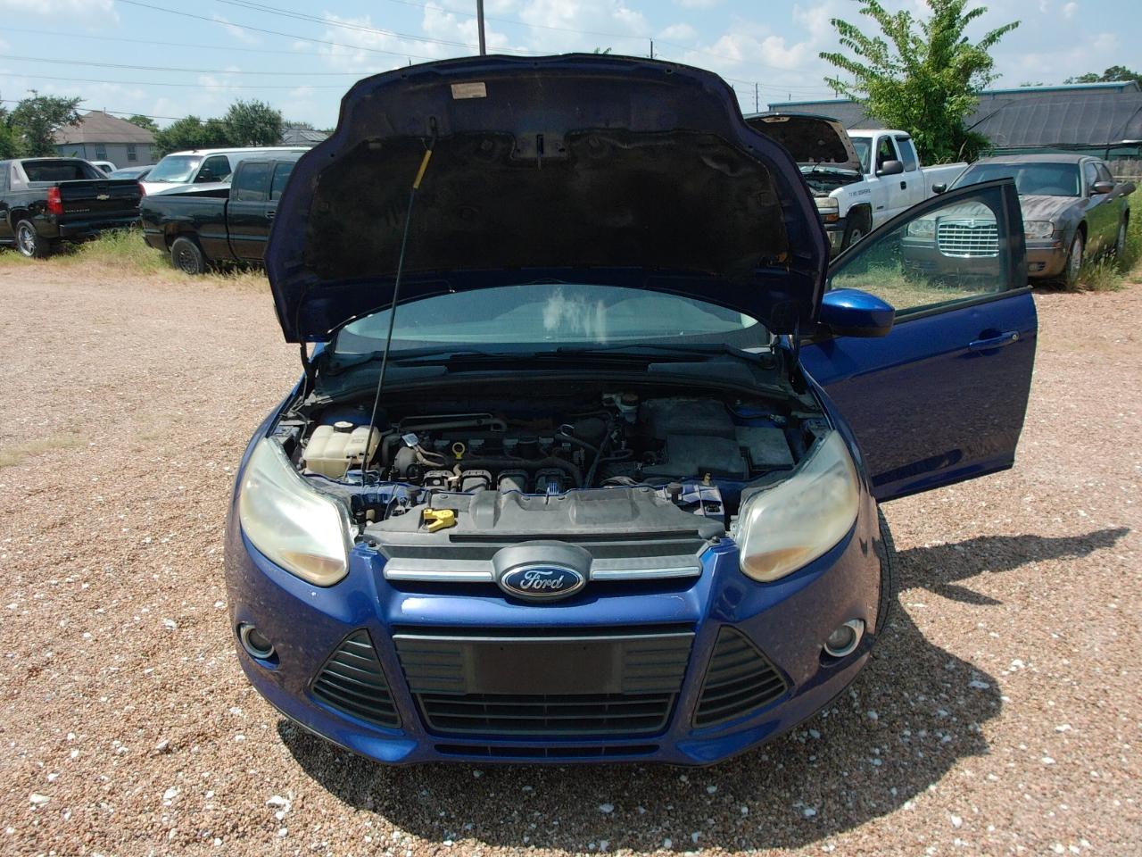 Ford Focus  2012