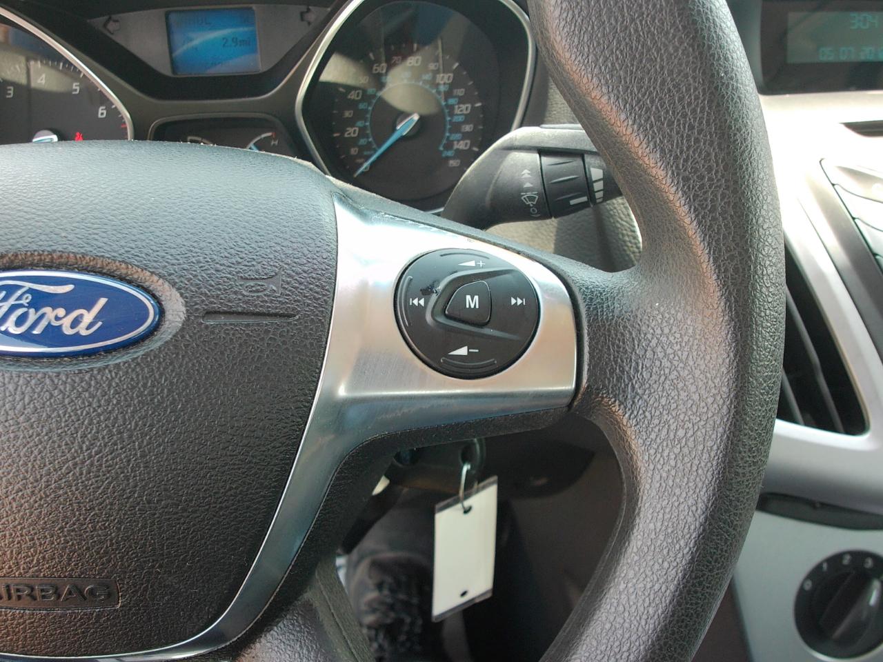 Ford Focus  2012