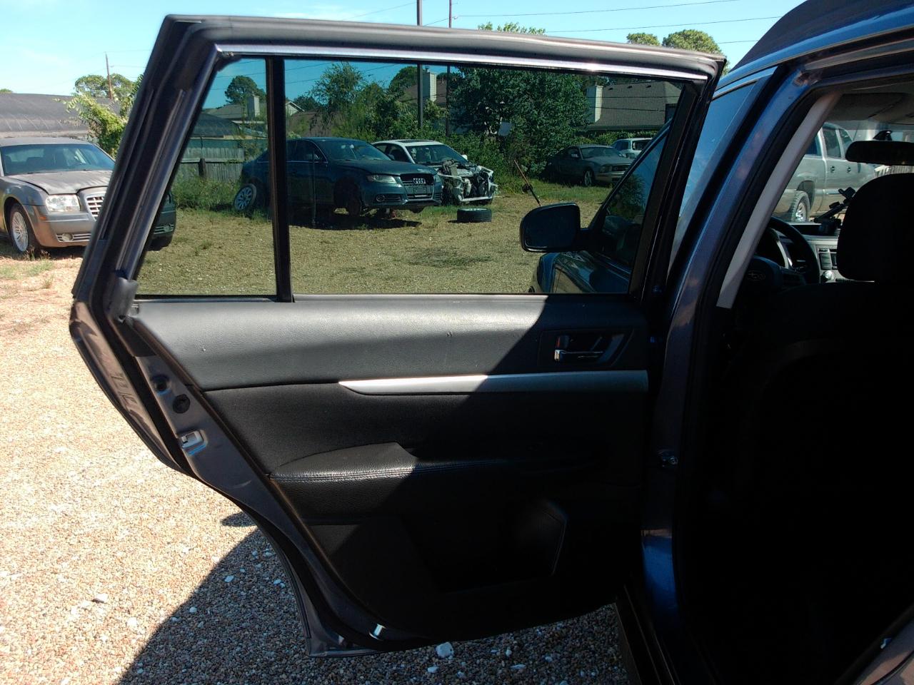 Subaru Outback 2.5i 2013