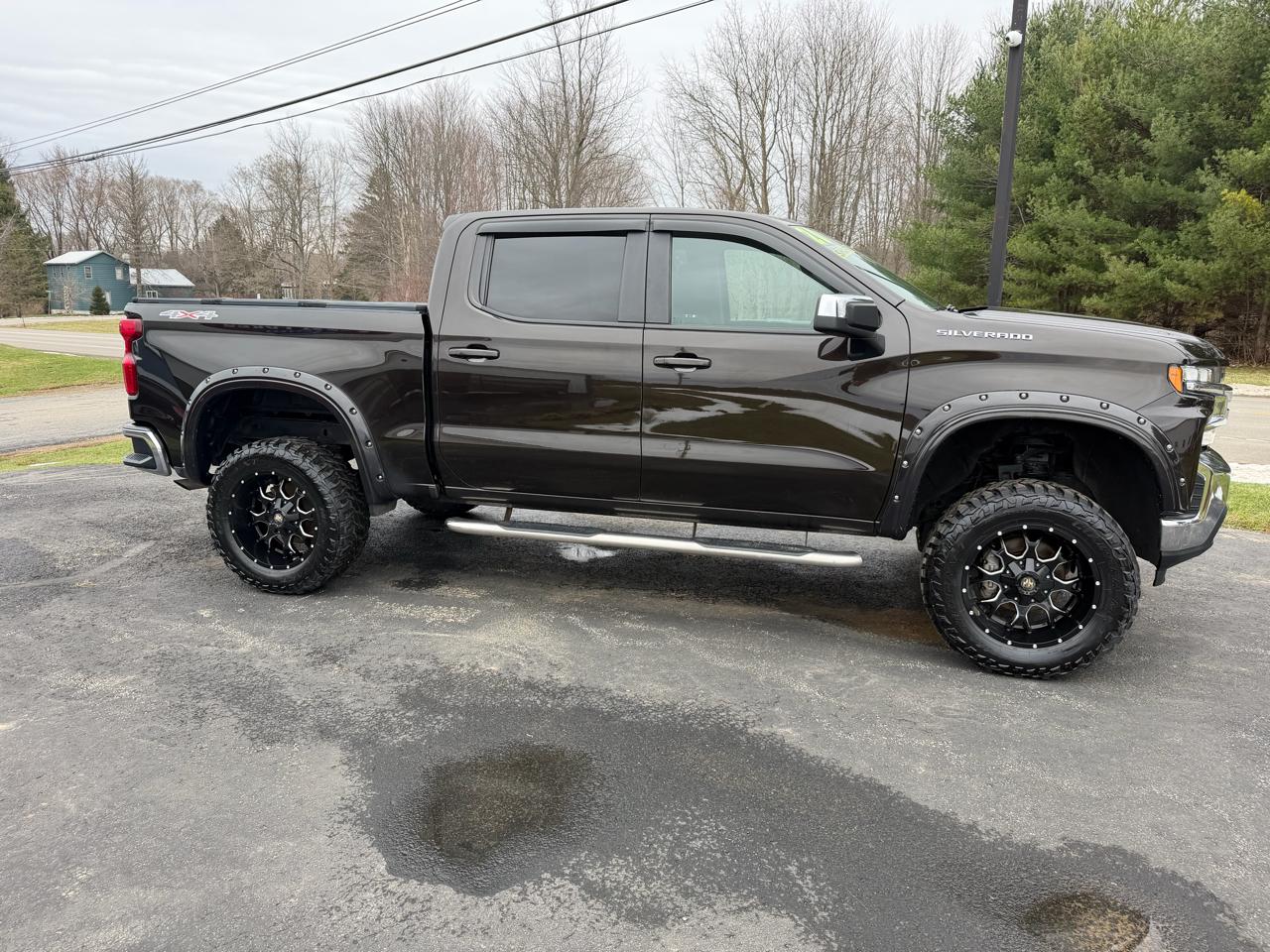 Chevrolet Silverado 1500 4WD Crew Cab 147" LT 2020