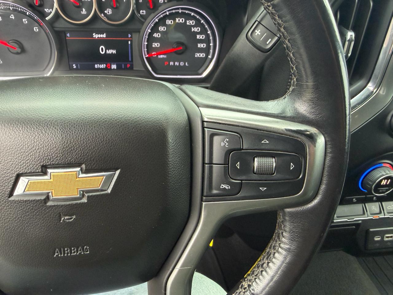 Chevrolet Silverado 1500 4WD Crew Cab 147" LT 2020