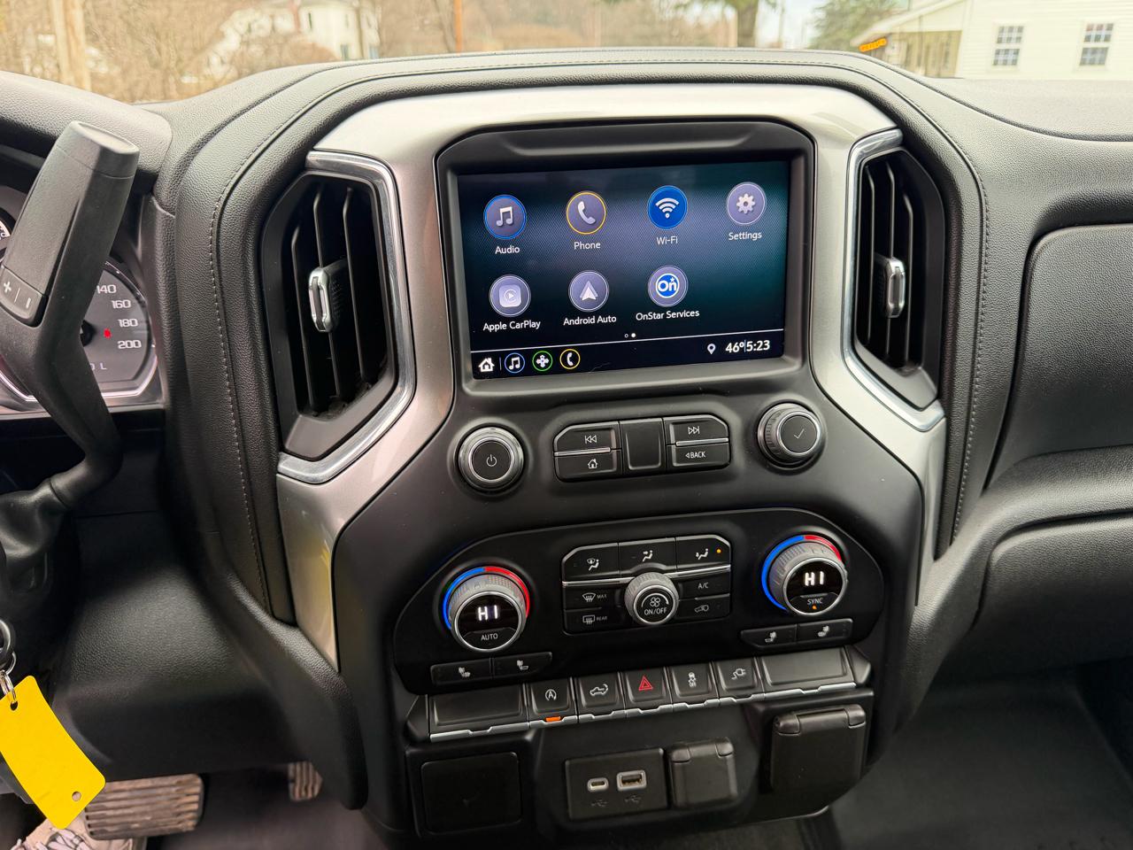 Chevrolet Silverado 1500 4WD Crew Cab 147" LT 2020