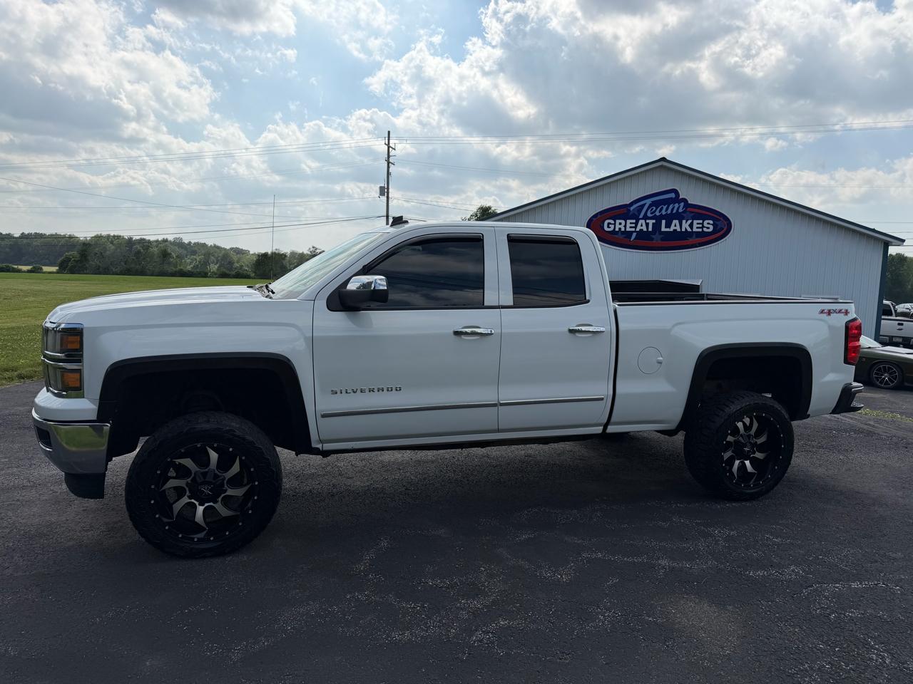 Chevrolet Silverado 1500 4WD Double Cab 143.5" LT w/1LT 2014