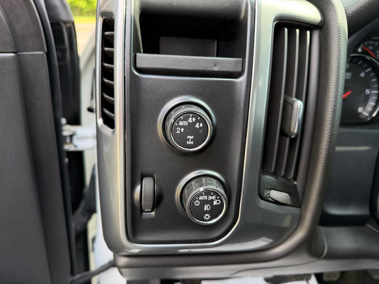 Chevrolet Silverado 1500 4WD Double Cab 143.5" LT w/1LT 2014