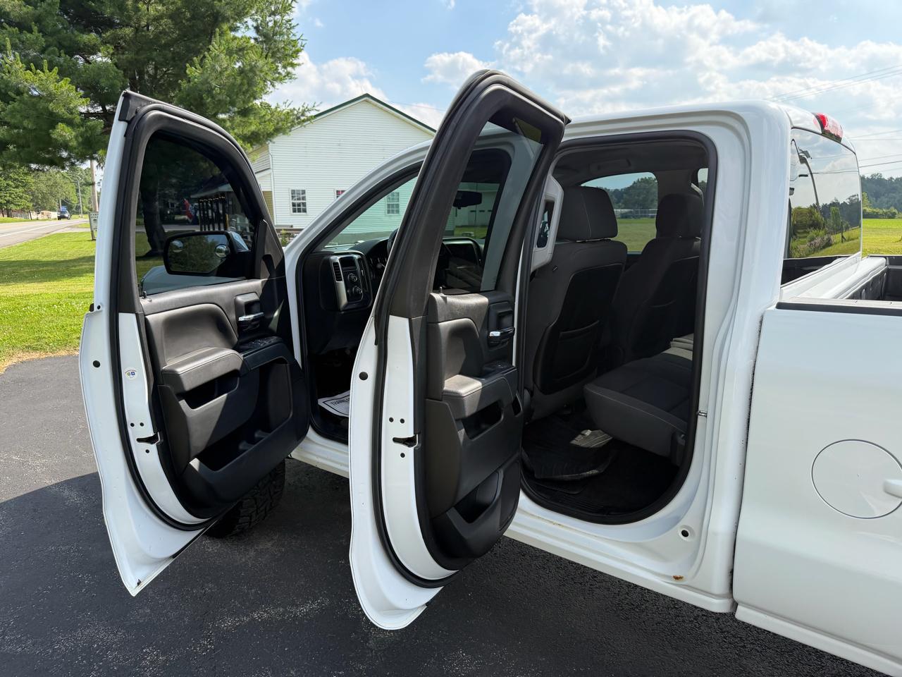 Chevrolet Silverado 1500 4WD Double Cab 143.5" LT w/1LT 2014