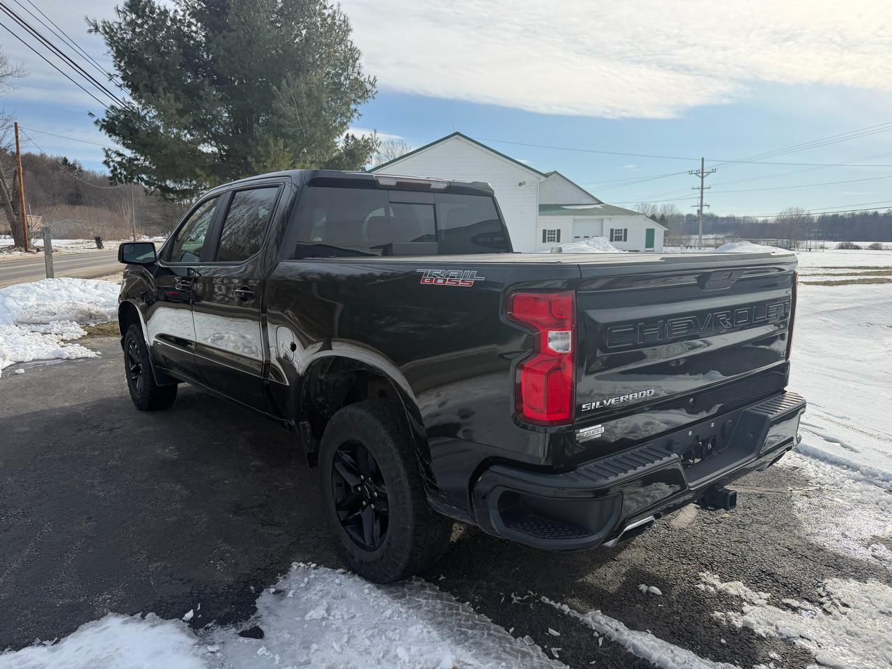 Chevrolet Silverado 1500 4WD Crew Cab 147" LT Trail Boss 2019