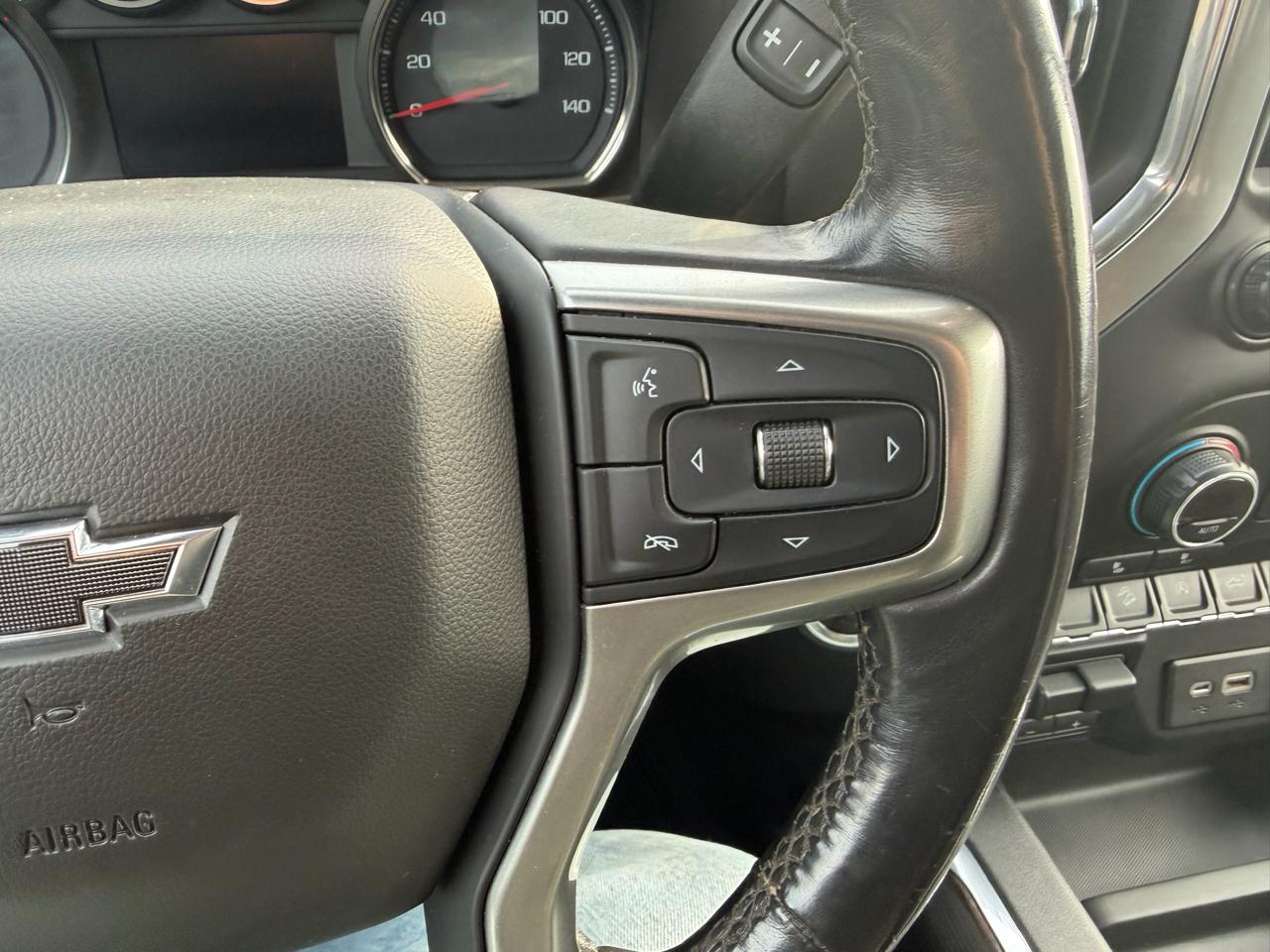 Chevrolet Silverado 1500 4WD Crew Cab 147" LT Trail Boss 2019