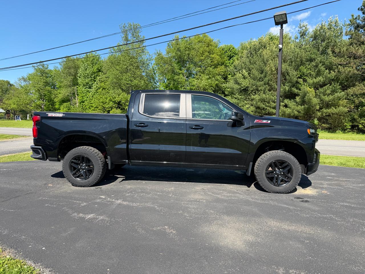 Chevrolet Silverado 1500 4WD Crew Cab 147" LT Trail Boss 2019