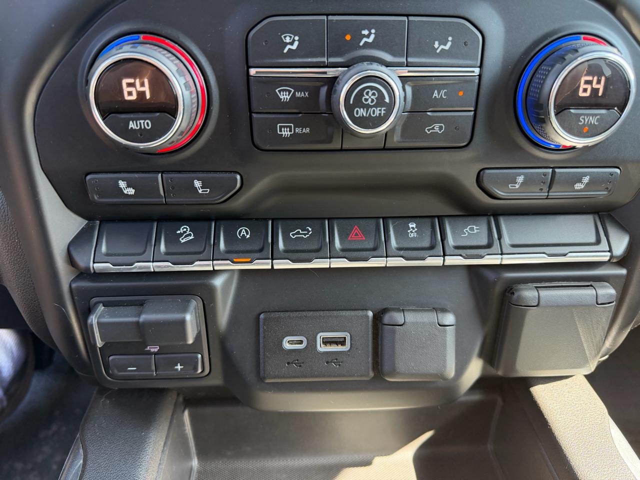 Chevrolet Silverado 1500 4WD Crew Cab 147" LT Trail Boss 2019
