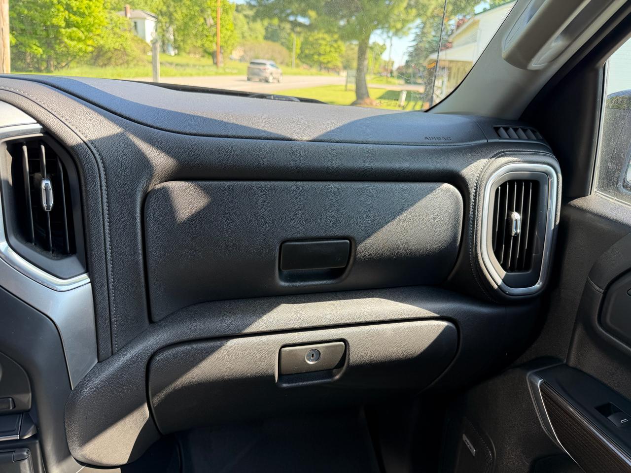 Chevrolet Silverado 1500 4WD Crew Cab 147" LT Trail Boss 2019