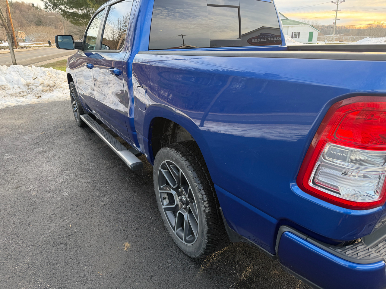 RAM 1500 Big Horn/Lone Star 4x4 Crew Cab 5'7" Box 2019