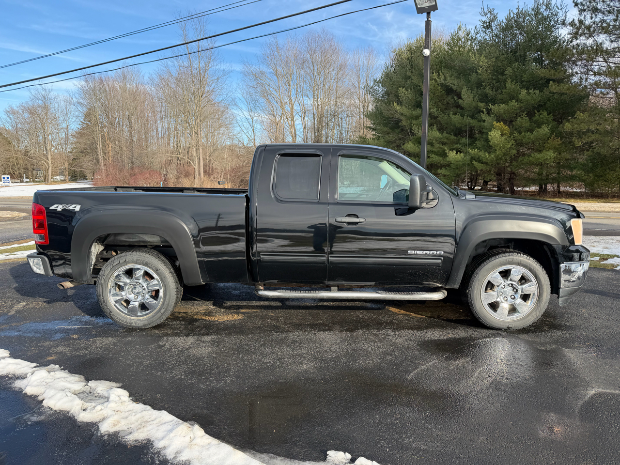 GMC Sierra 1500 4WD Ext Cab 143.5" SLE 2011
